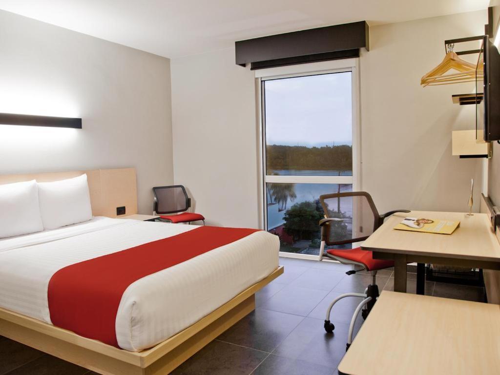 Hotel Best Place Express Zamora de Hidalgo Exterior photo